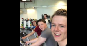 Deze mannen skippen nooit legday!