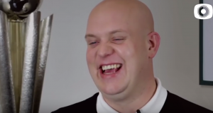 Van Gerwen kijkt Home Alone…